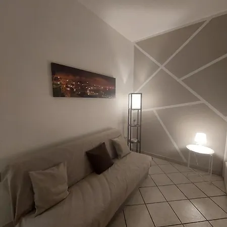 Casa Via Nicotera 14 Semesterbostad